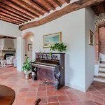 Villa Papari *