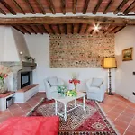 Villa Papari *