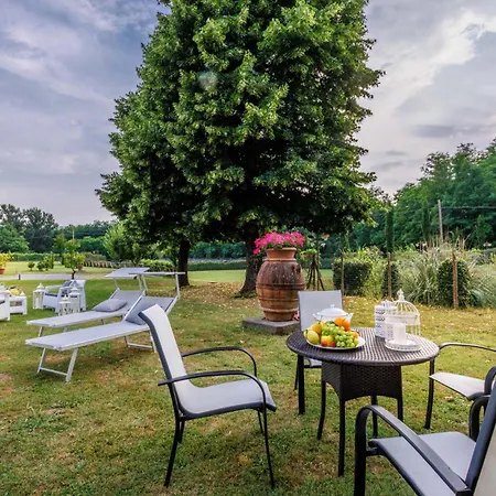Villa Papari